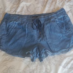 2 pairs of women's loft shorts